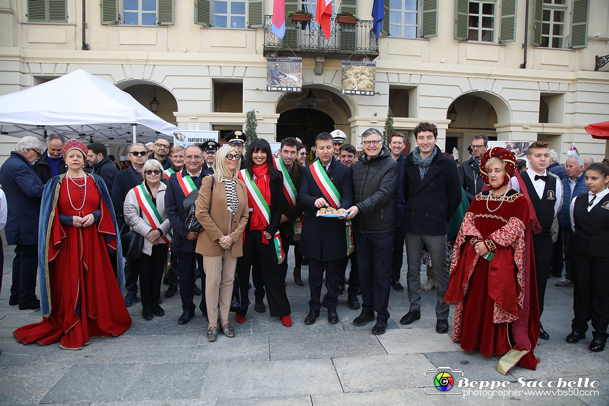 VBS_1511 - Fiera Nazionale del Tartufo e dei Santi 2022.jpg